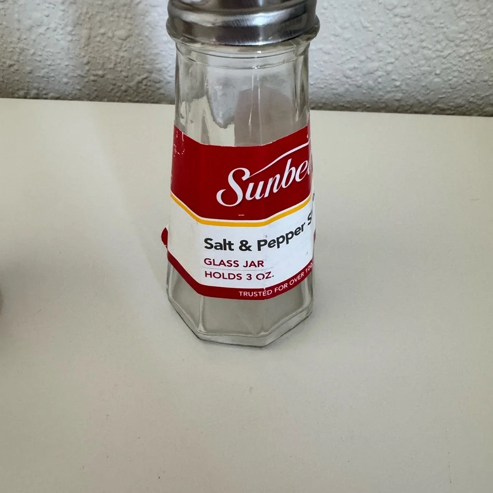 Vintage Sunbeam Red and White Salt & Pepper‎ Shaker w/toothpick dispenser